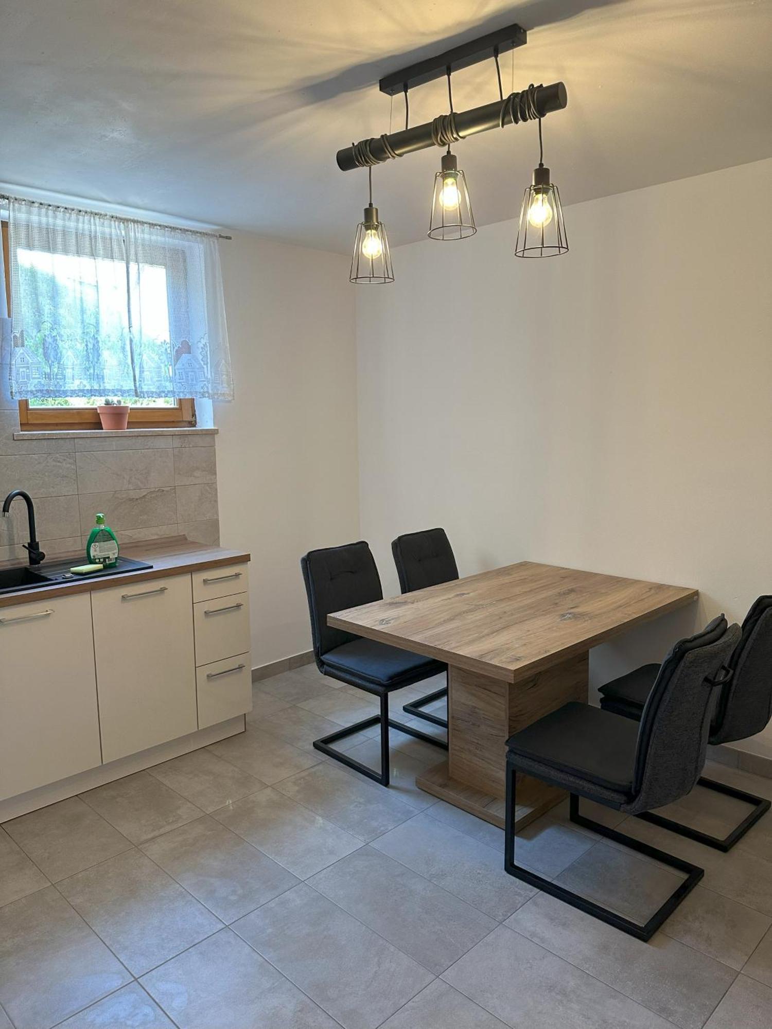 Apartma Anze Samec Dobravlje Esterno foto