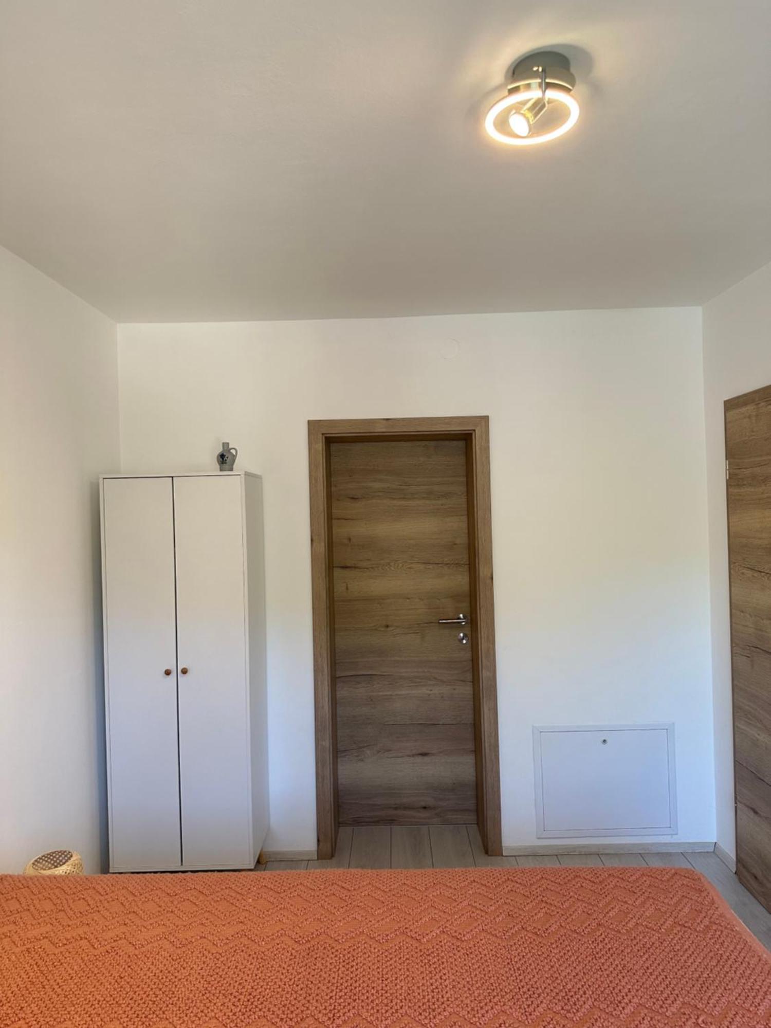 Apartma Anze Samec Dobravlje Esterno foto